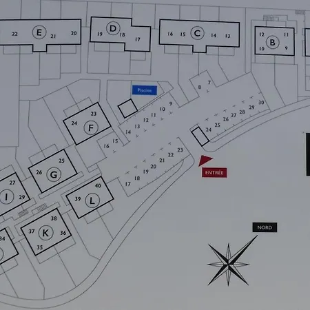 Jardins Du Nil 9 -clim-terrasse-piscine-parking.